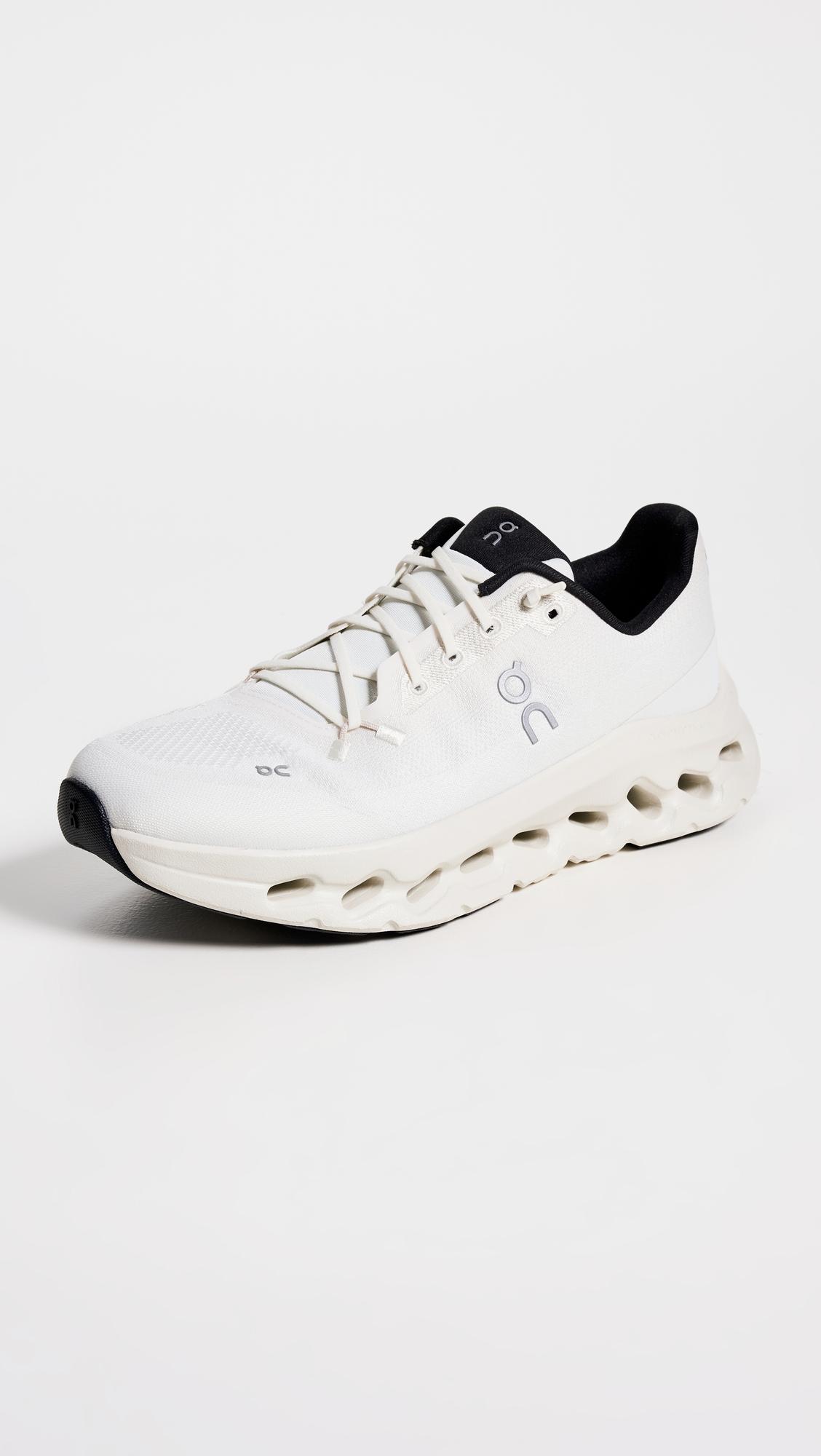 cloudtilt sneakers