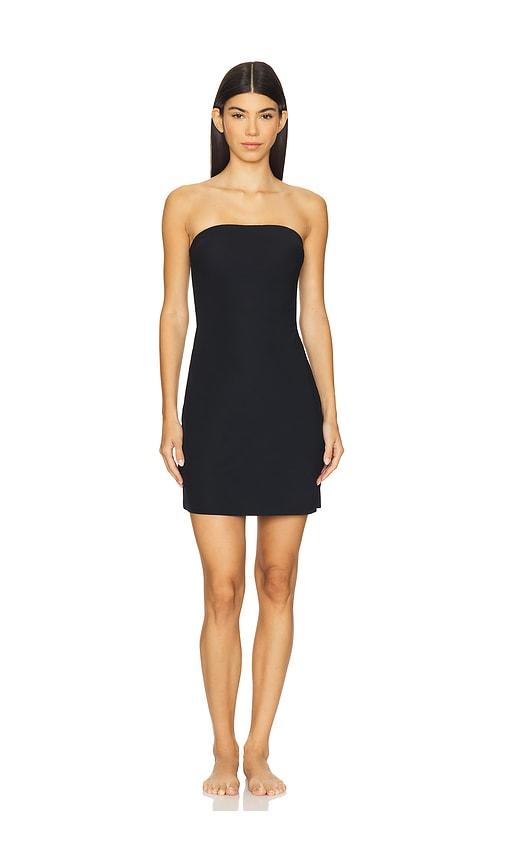 commando classic strapless slip in black.