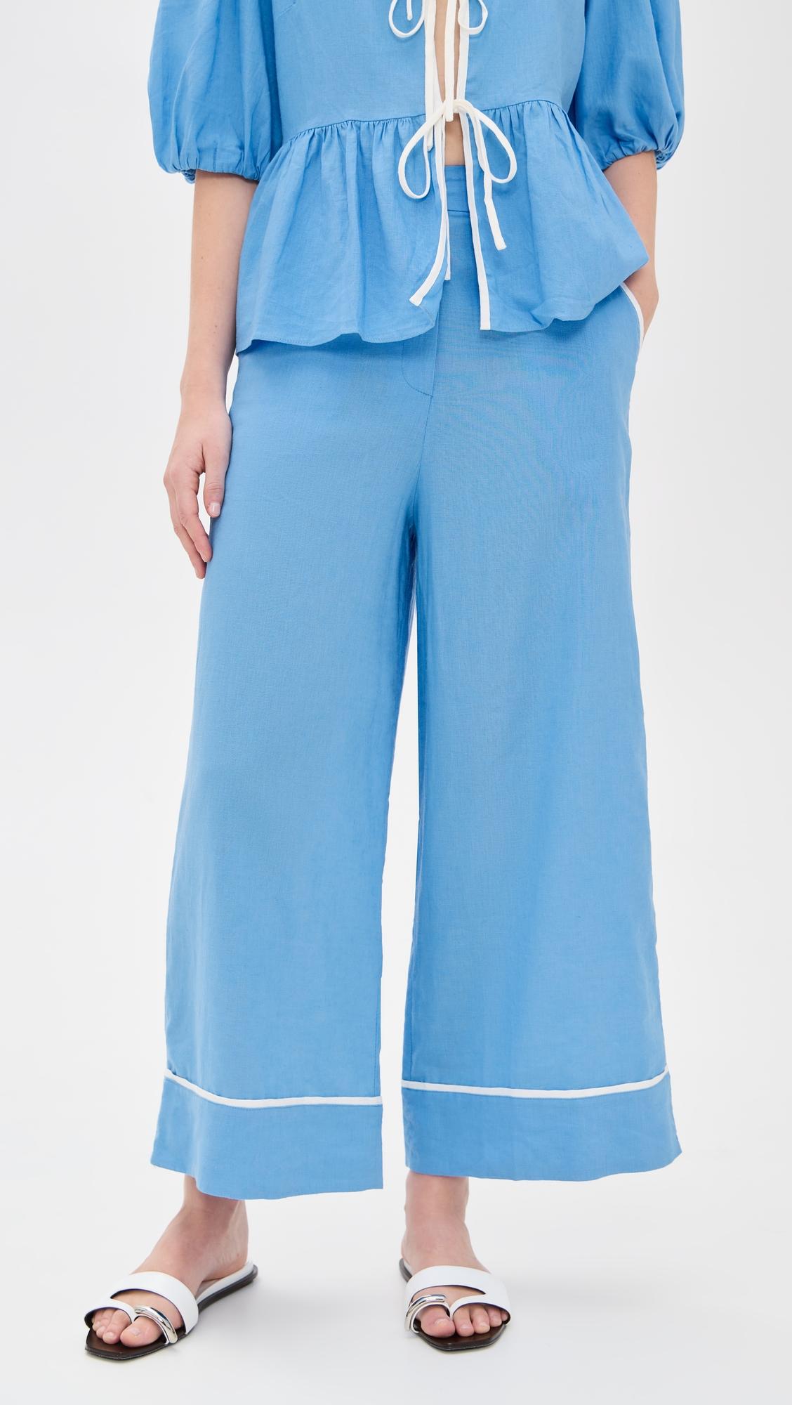 contrast crop pants