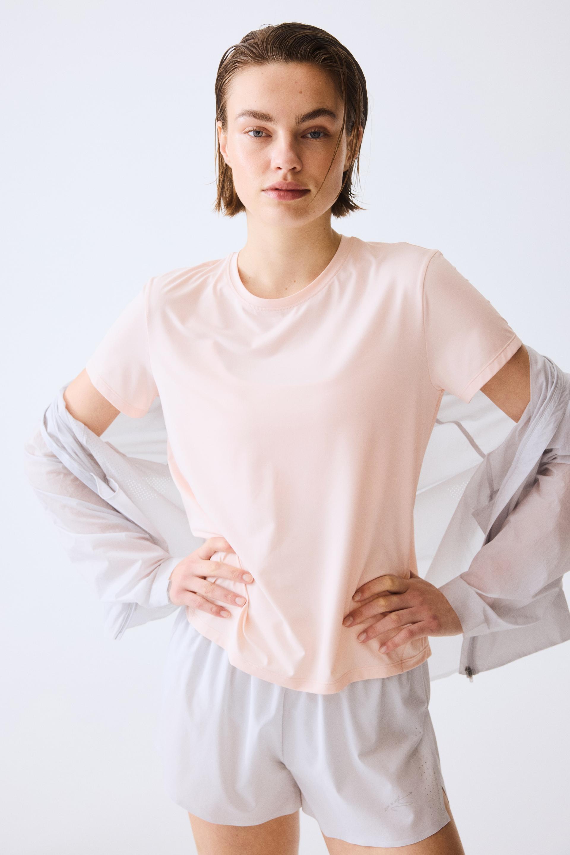cooling running t-shirt with drymove™