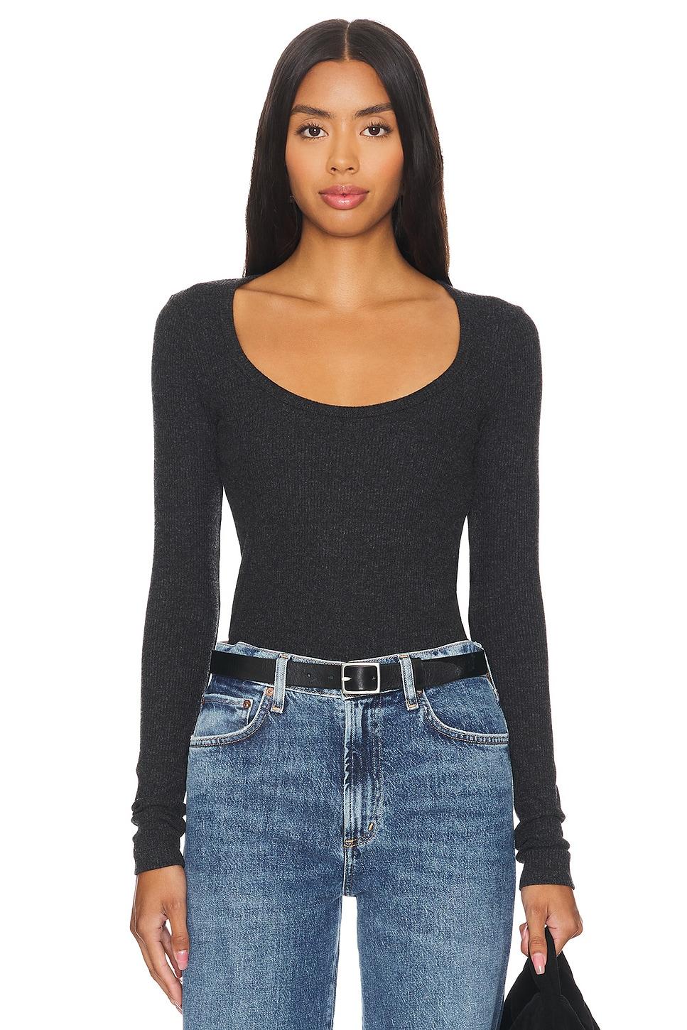 corey scoop neck tee