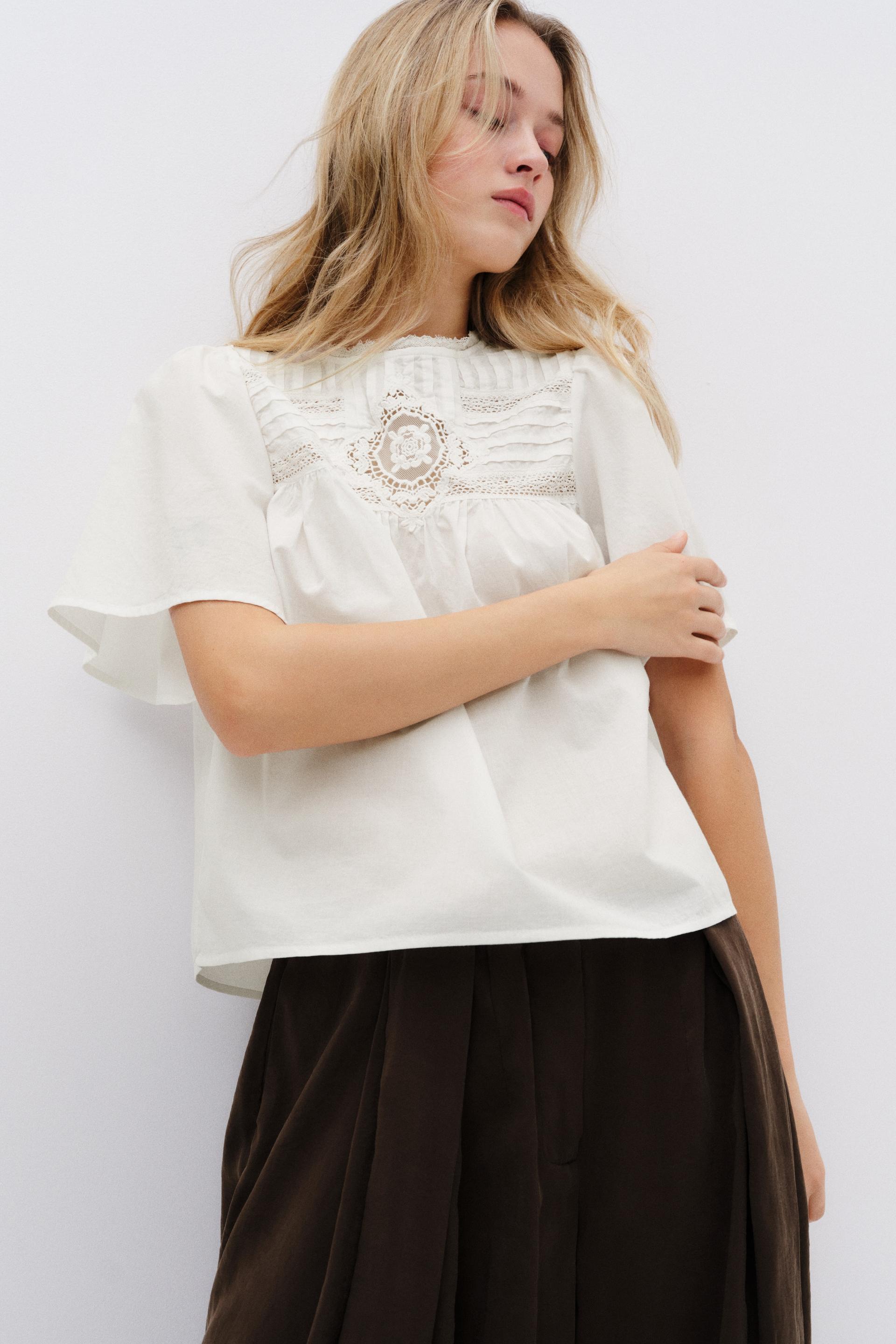 cotton blouse with eyelet embroidery