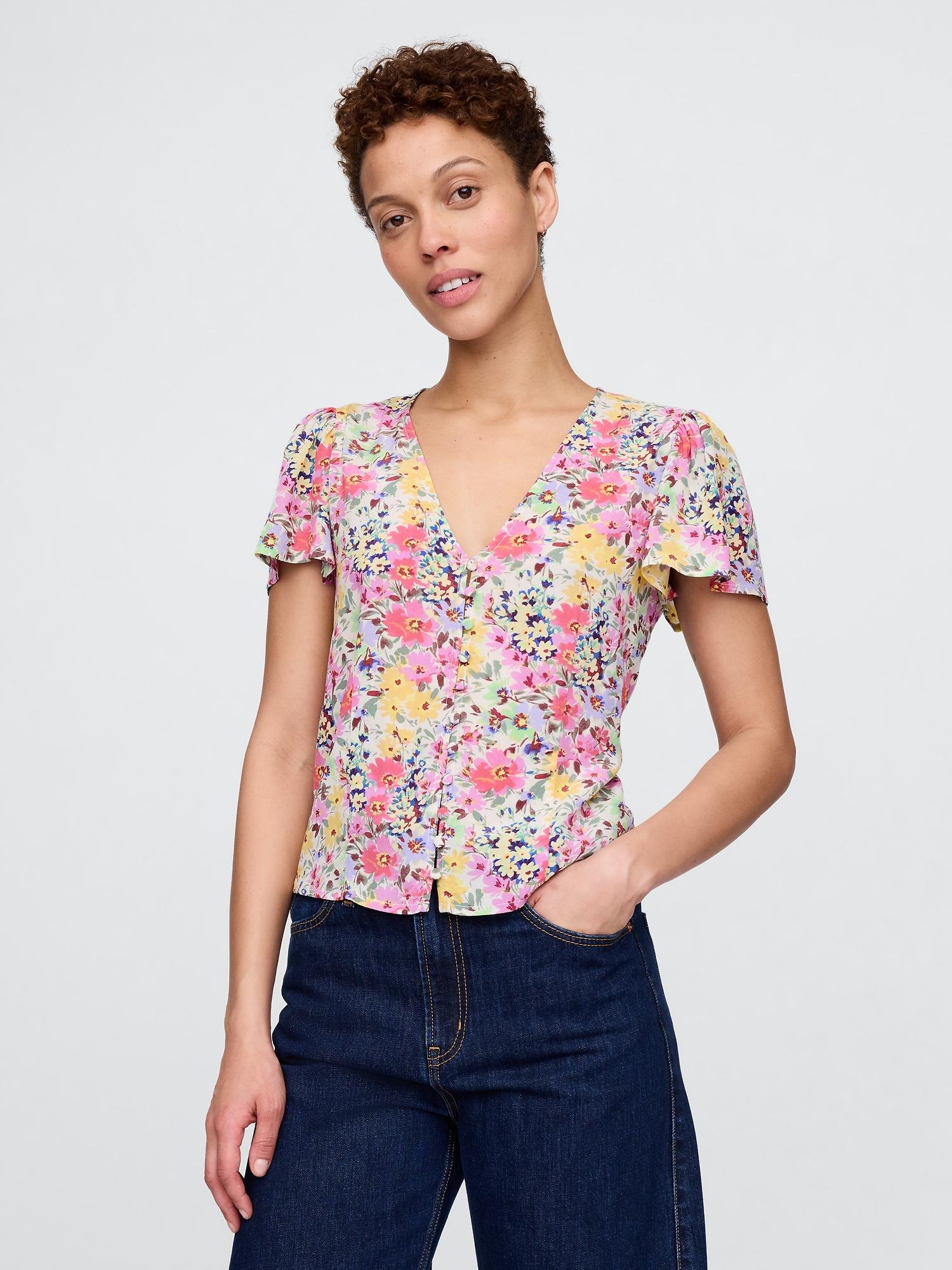 crepe flutter-sleeve top