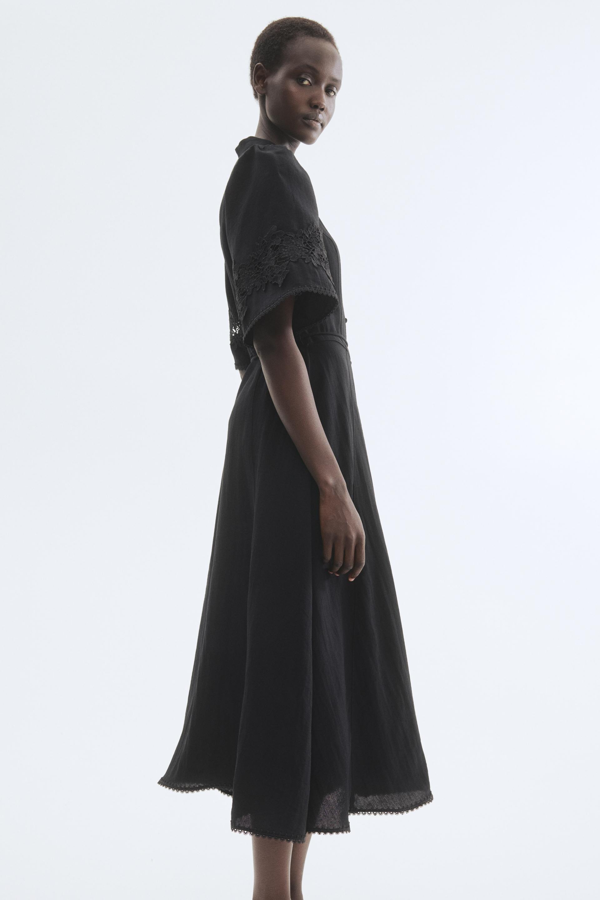 crinkled dress with eyelet embroidery
