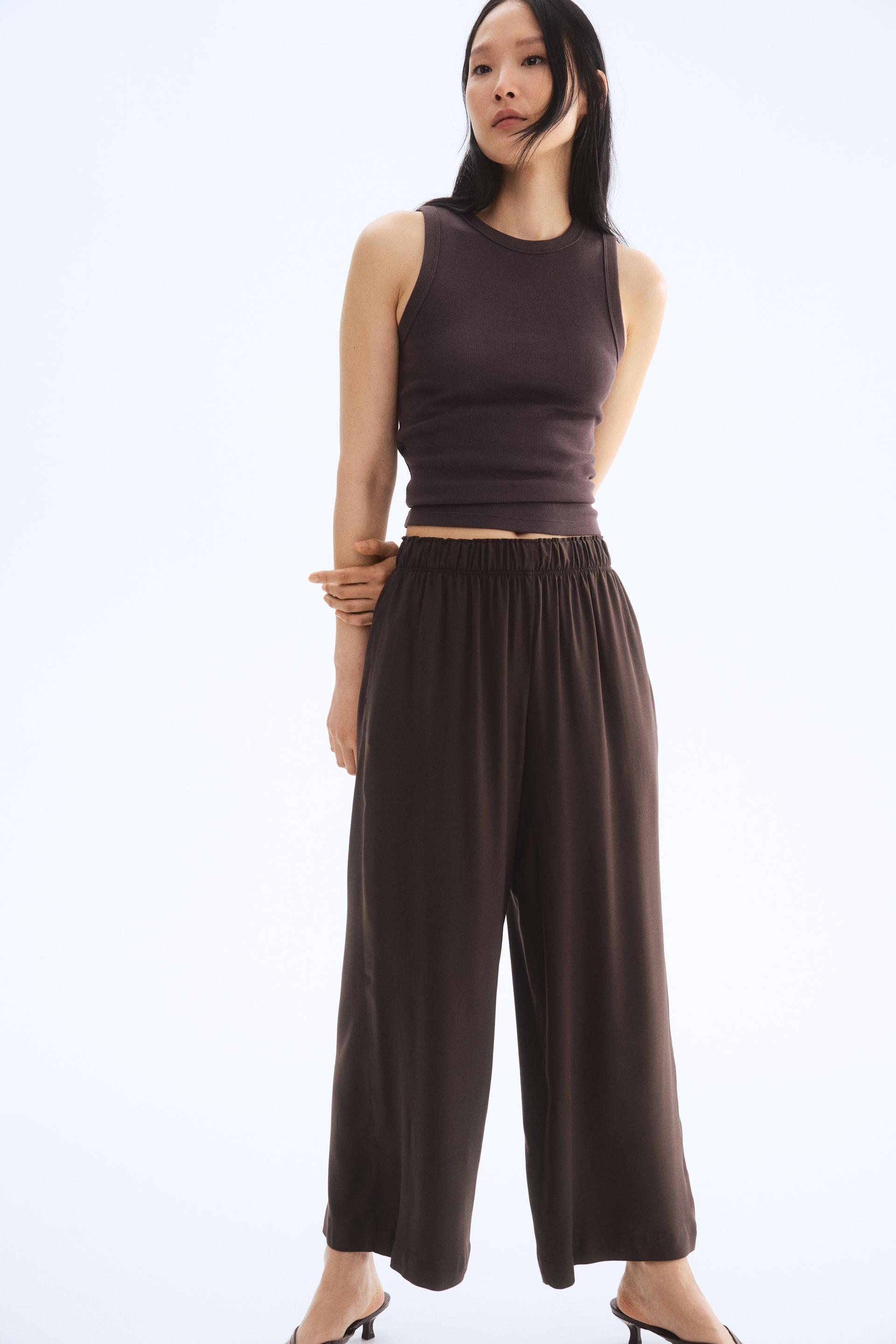 crop pull-on pants