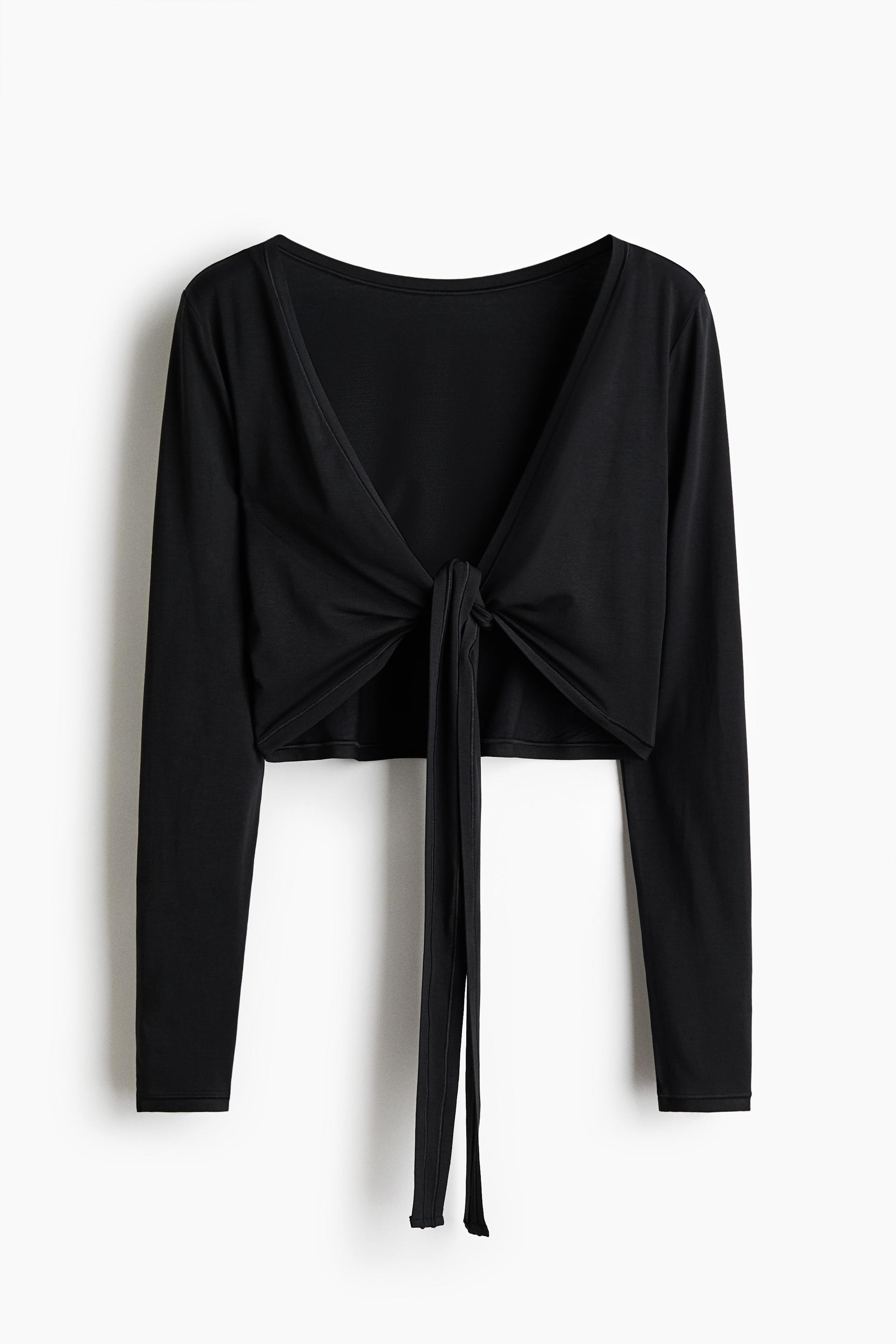 cropped long-sleeved yoga top