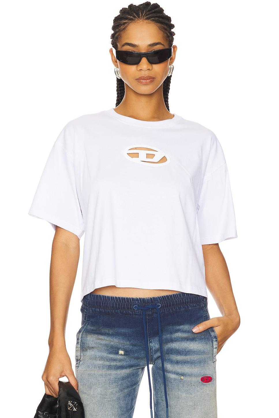 cropped t-shirt
