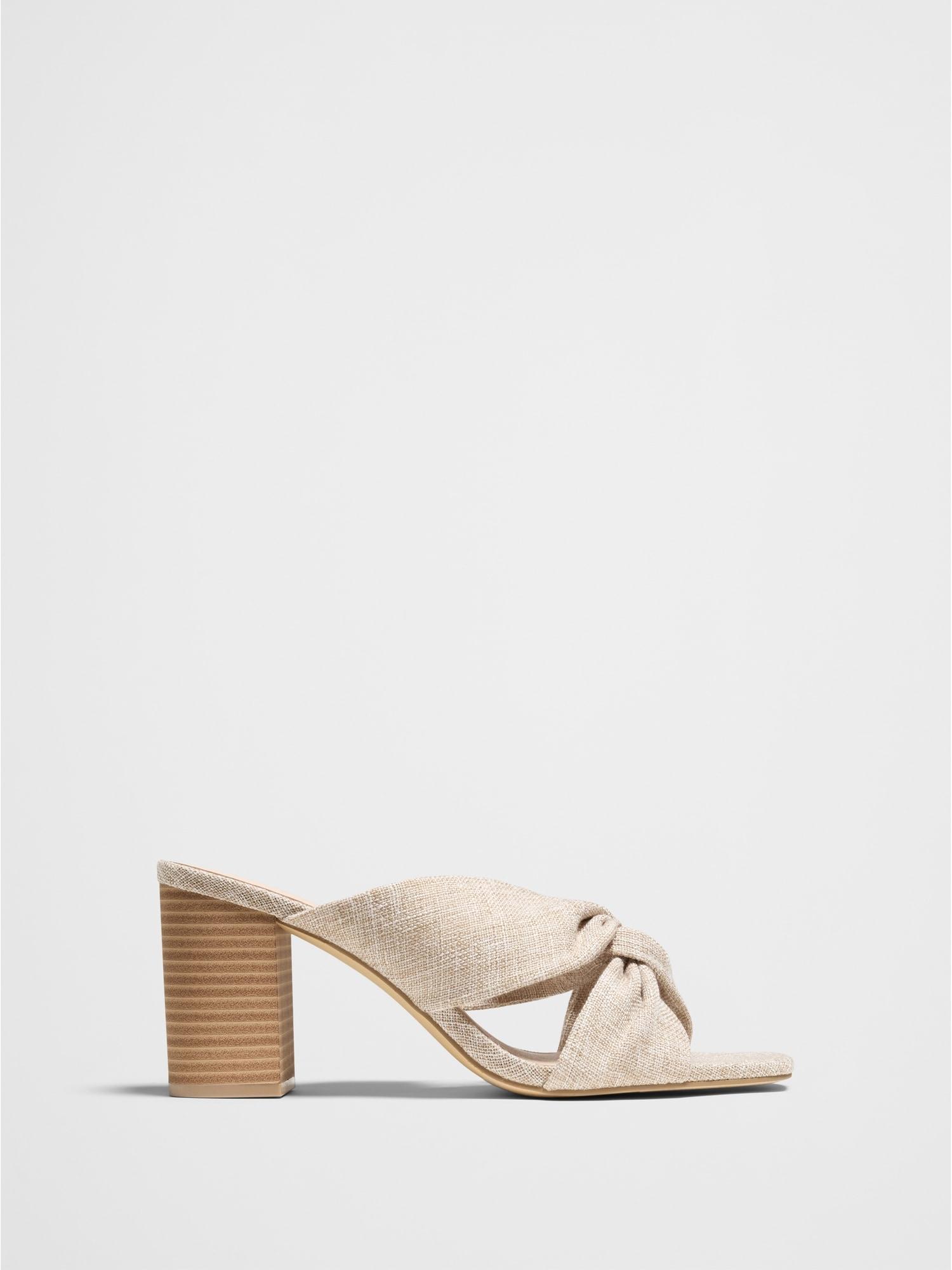 crossover heeled sandal
