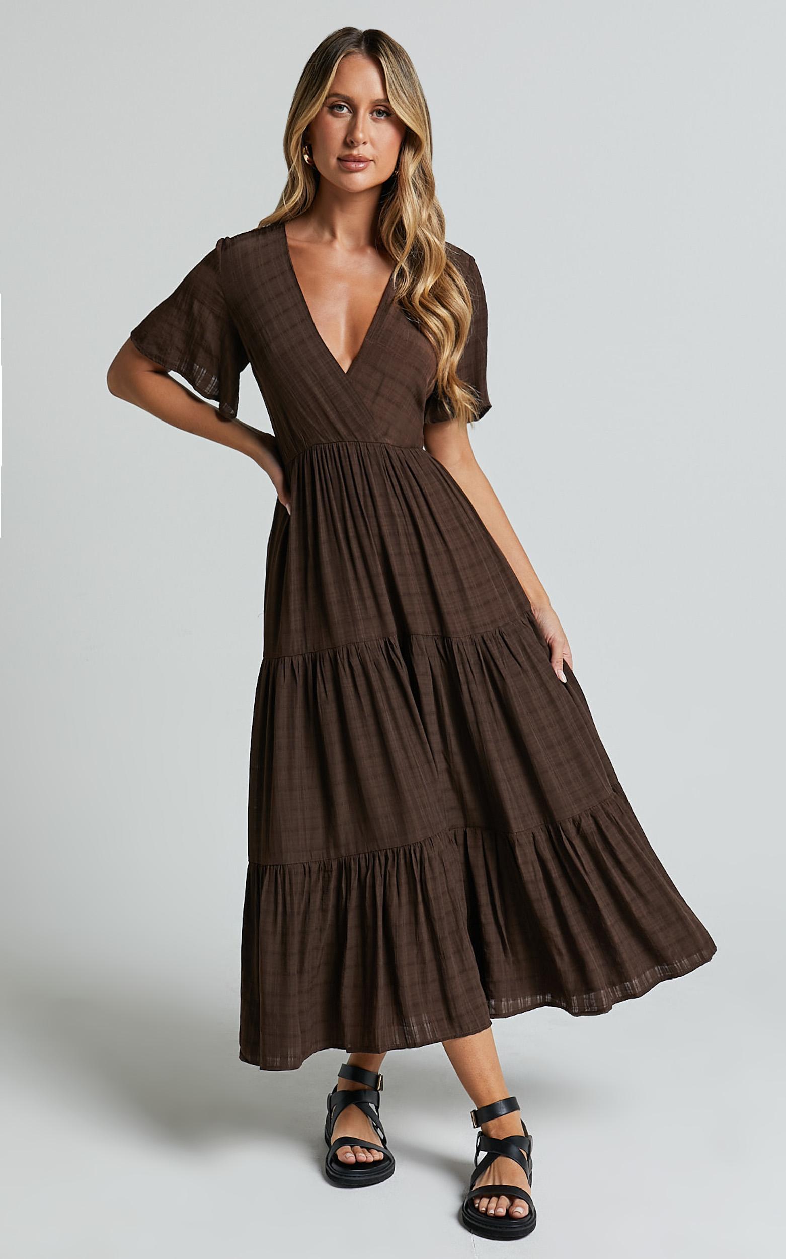 cryzel midi dress - flutter sleeve tiered dress in chocolate