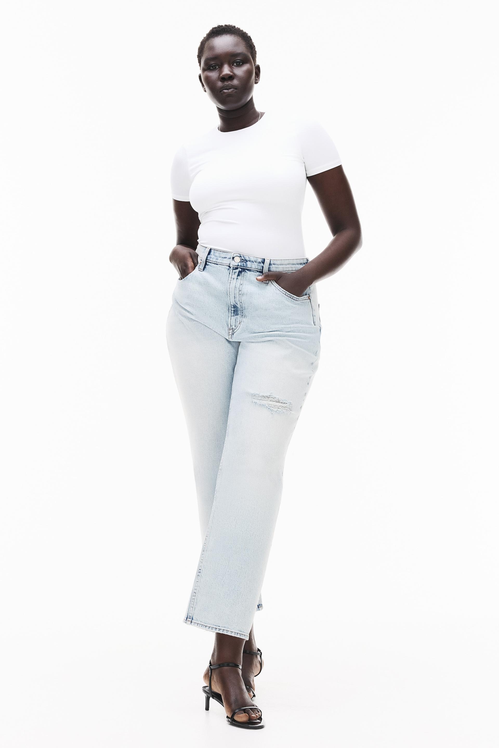 curvy fit slim straight high ankle jeans