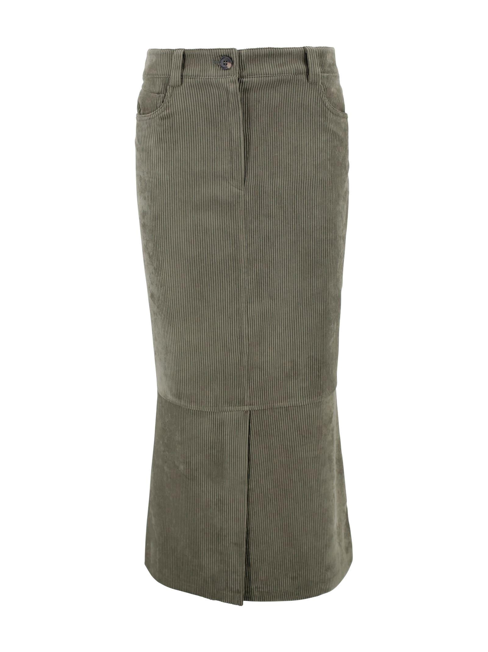 d. exterior long skirt