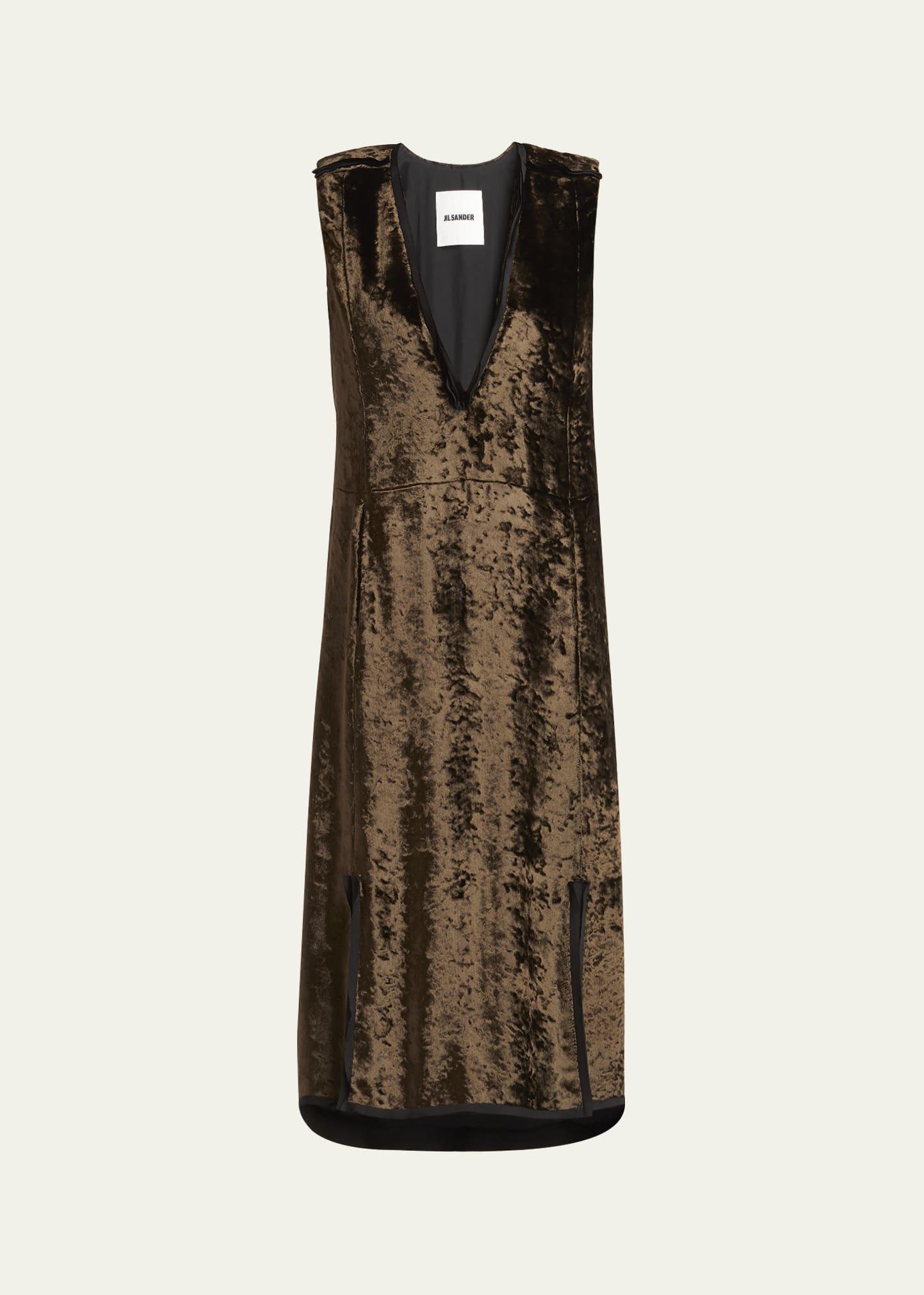 deep v neckline straight volume dress