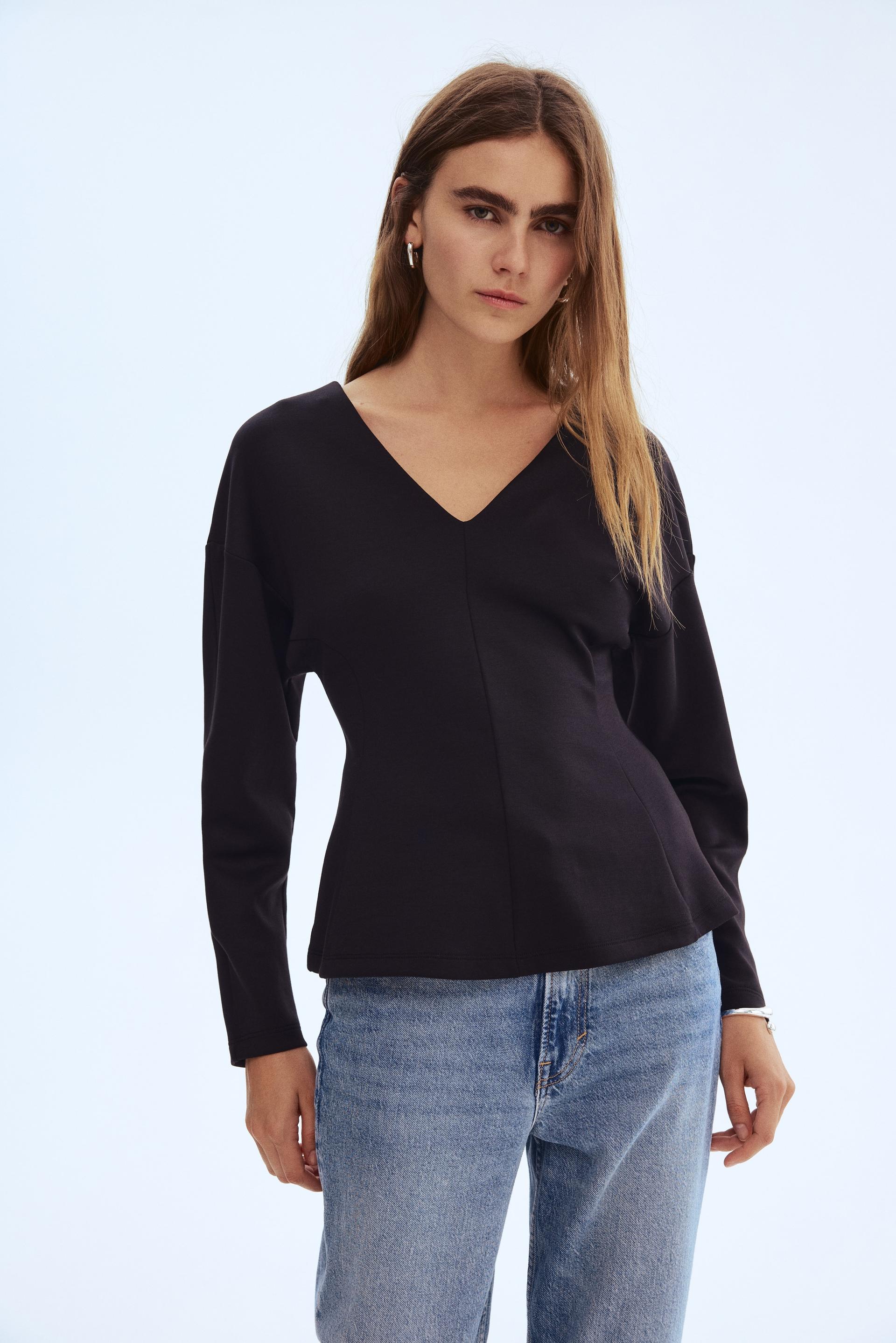 defined-waist scuba top