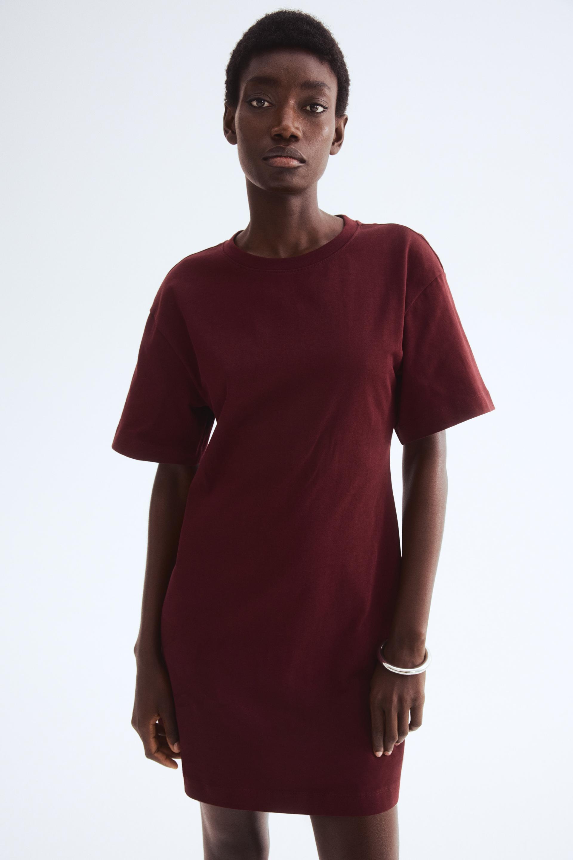 defined-waist t-shirt dress