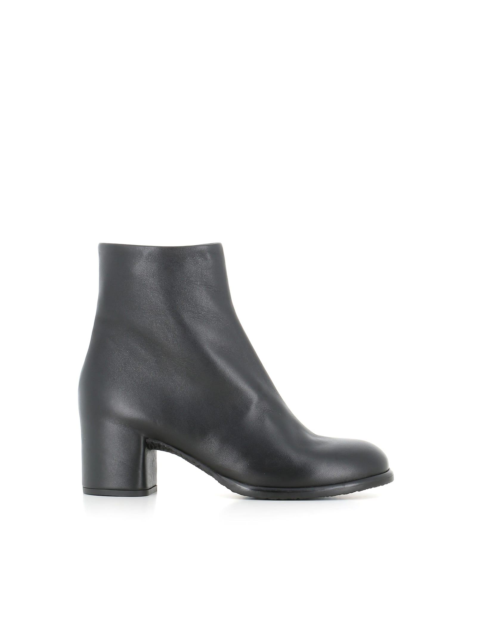 del carlo ankle boot 12012