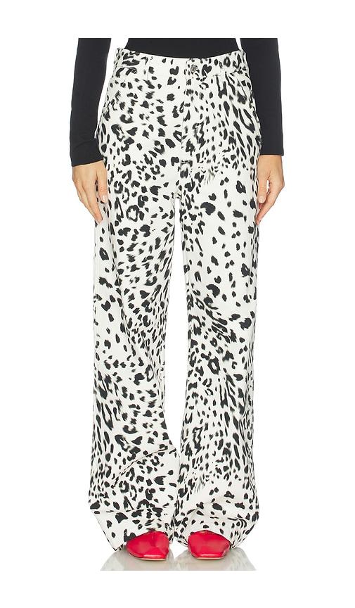 des phemmes cargo pant in black,white.