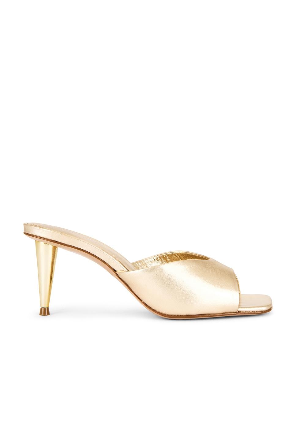 dethalia pin heel sandal