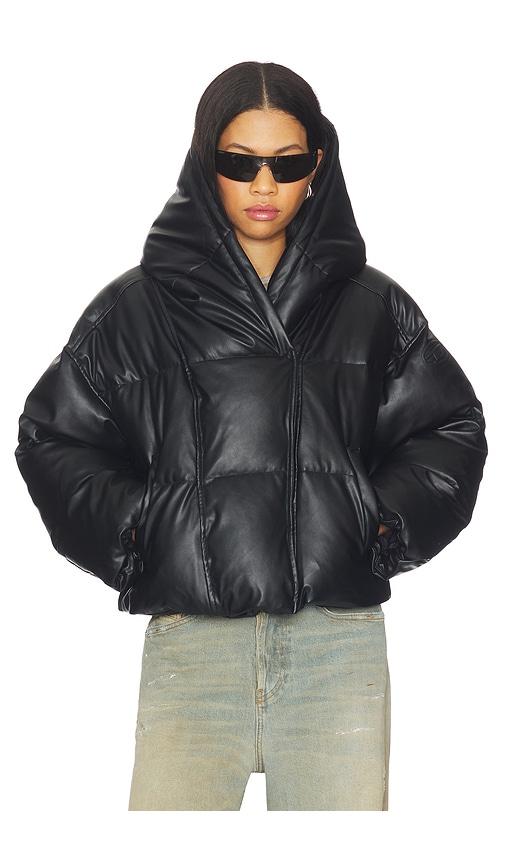 diesel willey puffer jacket in black.