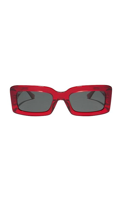 diff eyewear indy sunglasses in red.