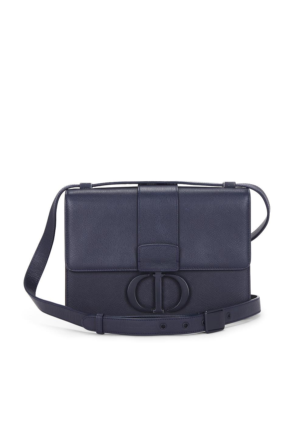 dior 30 montaigne shoulder bag