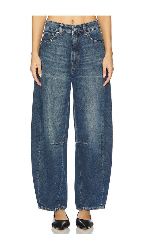 dl1961 miro high rise barrel jeans in blue.
