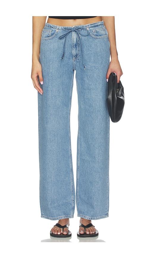 dl1961 sienna aura low-slung wide leg jeans in blue.