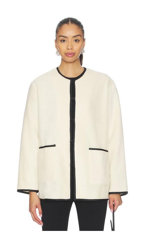 donni. the polar fleece jacket in cream.