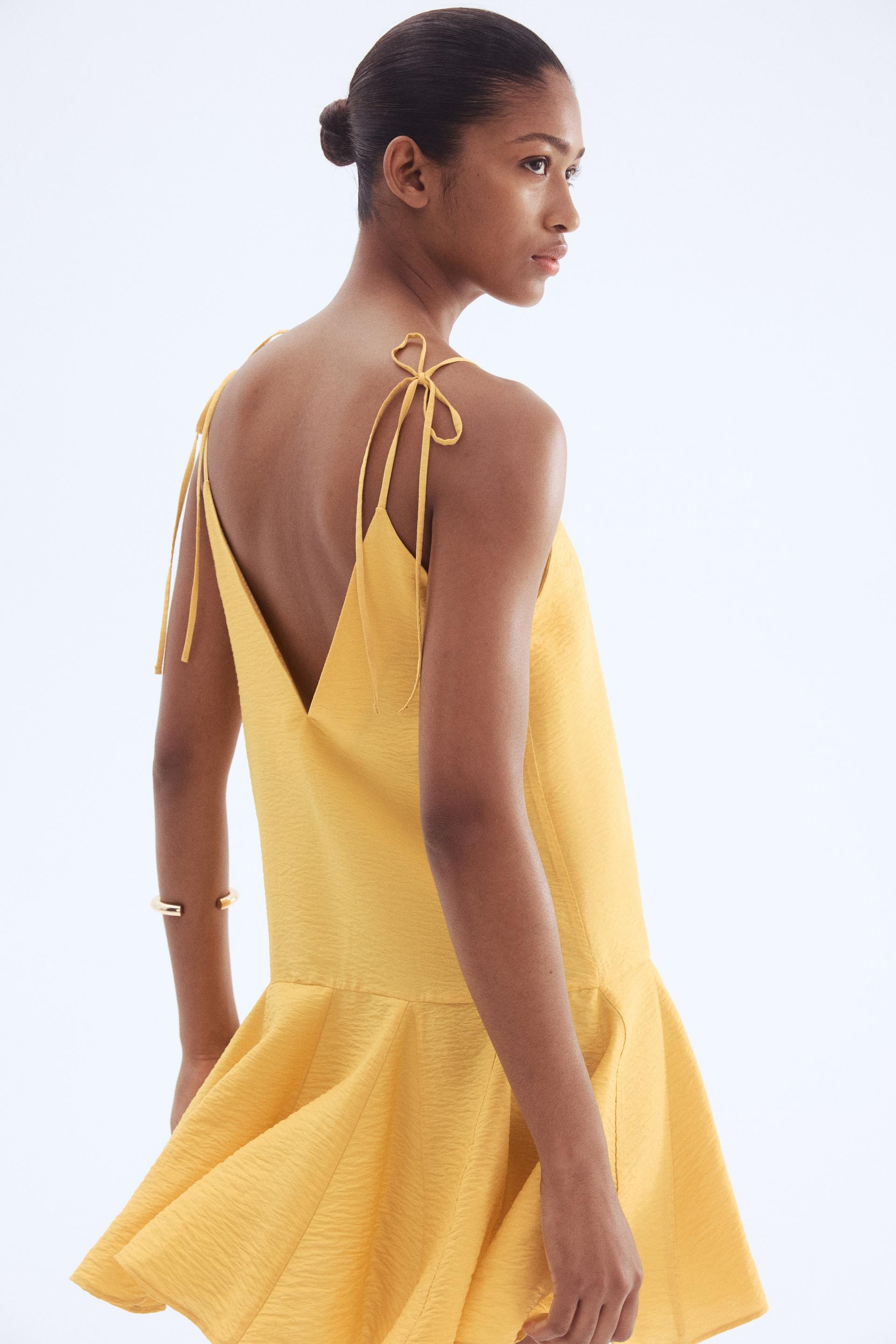 dress with flared skirt