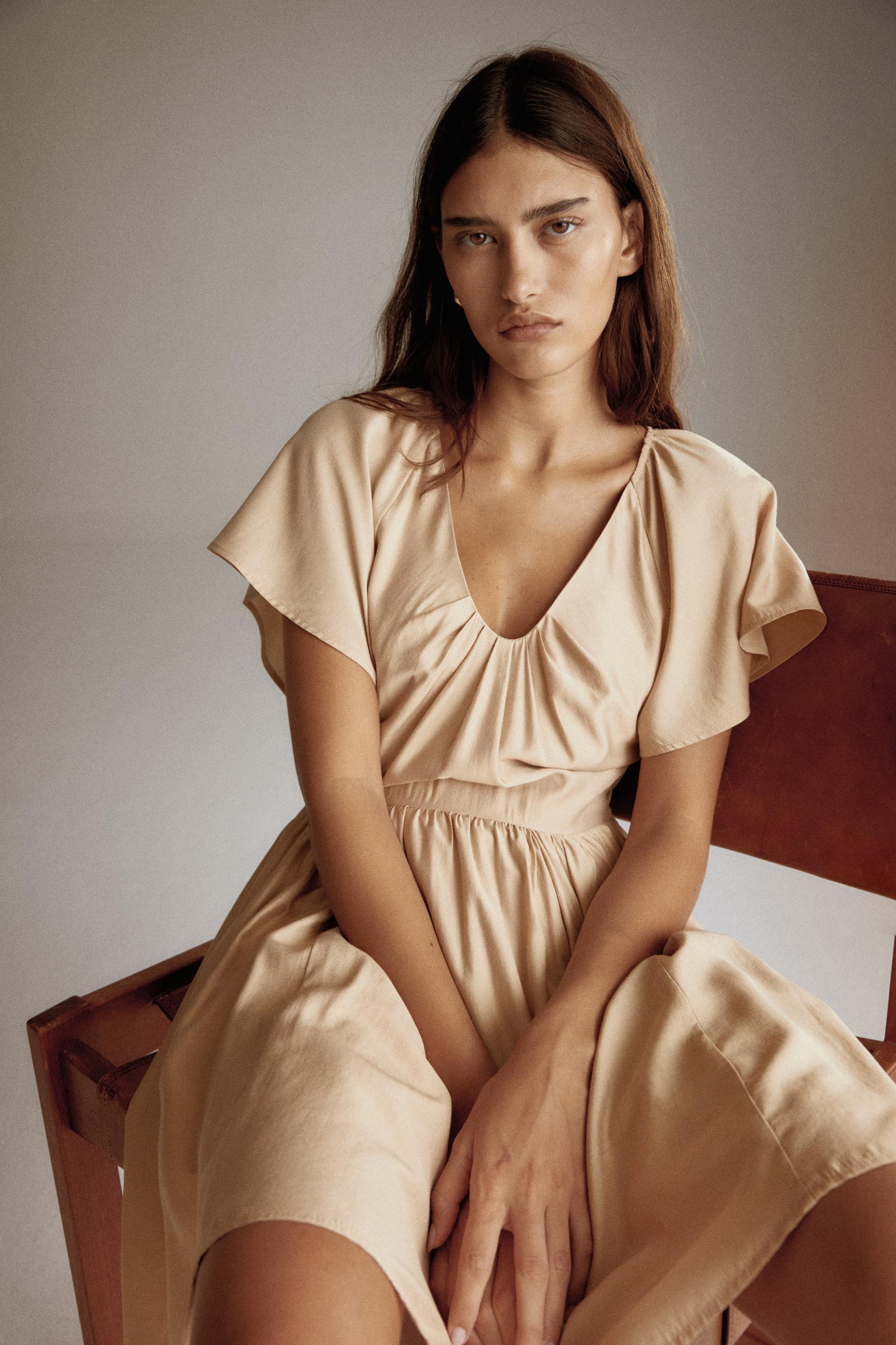 dress with flared skirt