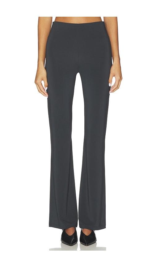 eaves auda pant in grey.