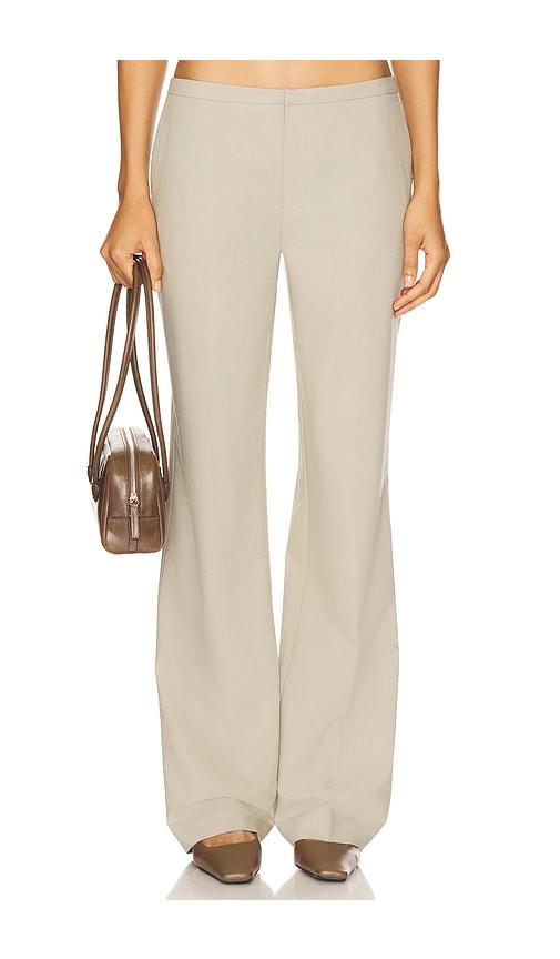 eaves colby low rise trouser in beige.