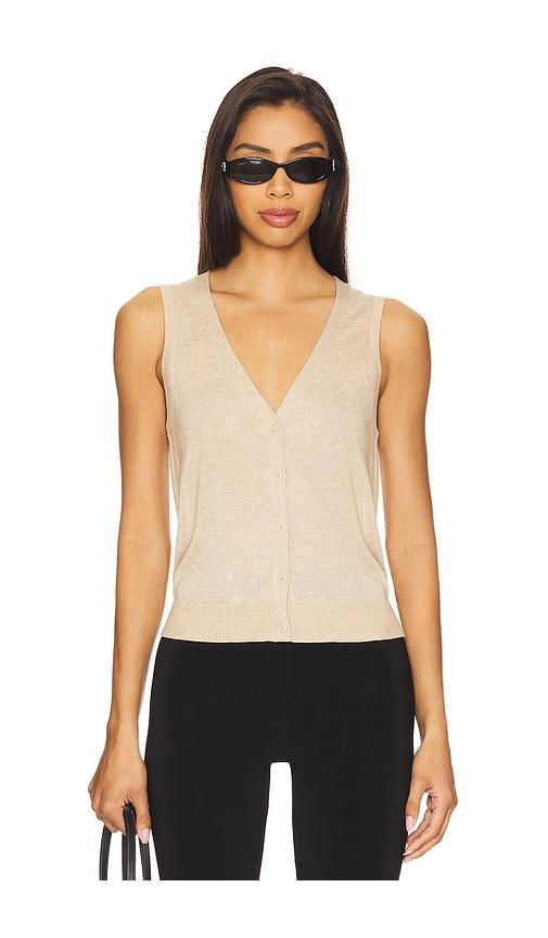 eaves dene vest in beige.