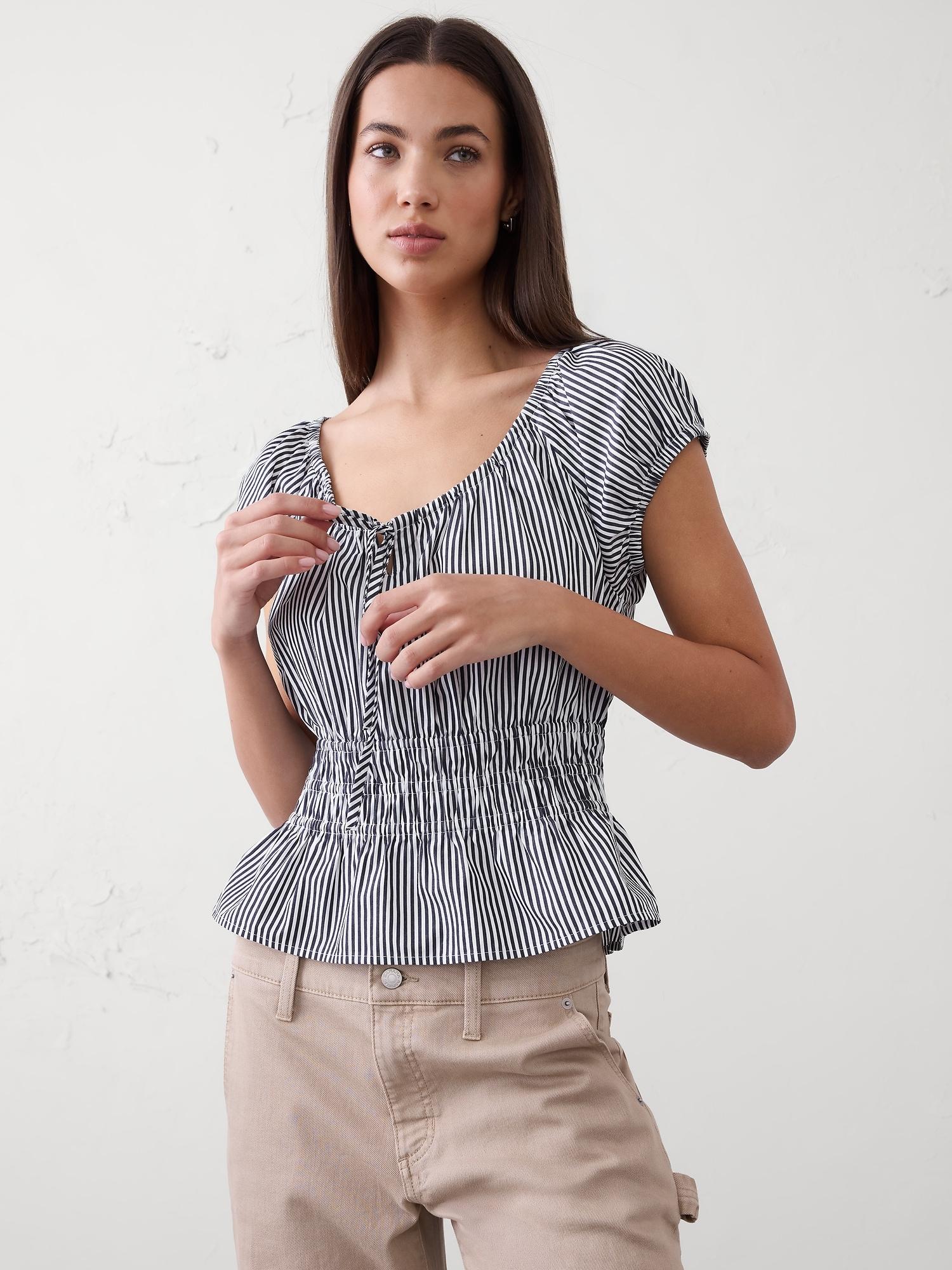 elastic scoop-neck top