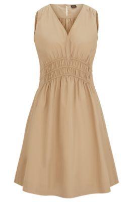 elasticated-waist slim-fit dress in cotton poplin- light brown women's day dresses