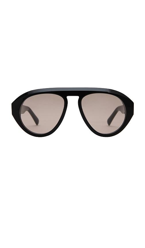 elisa johnson val sunglasses in black.