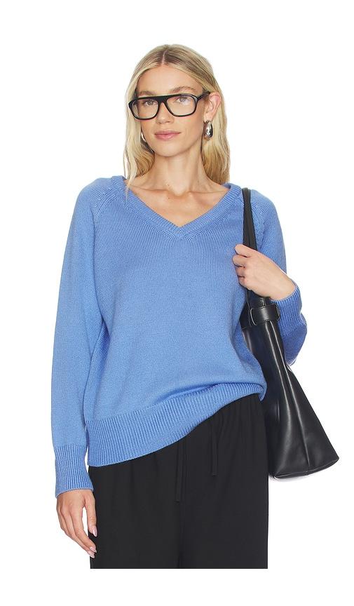 elodie the label soren v neck sweater in blue.