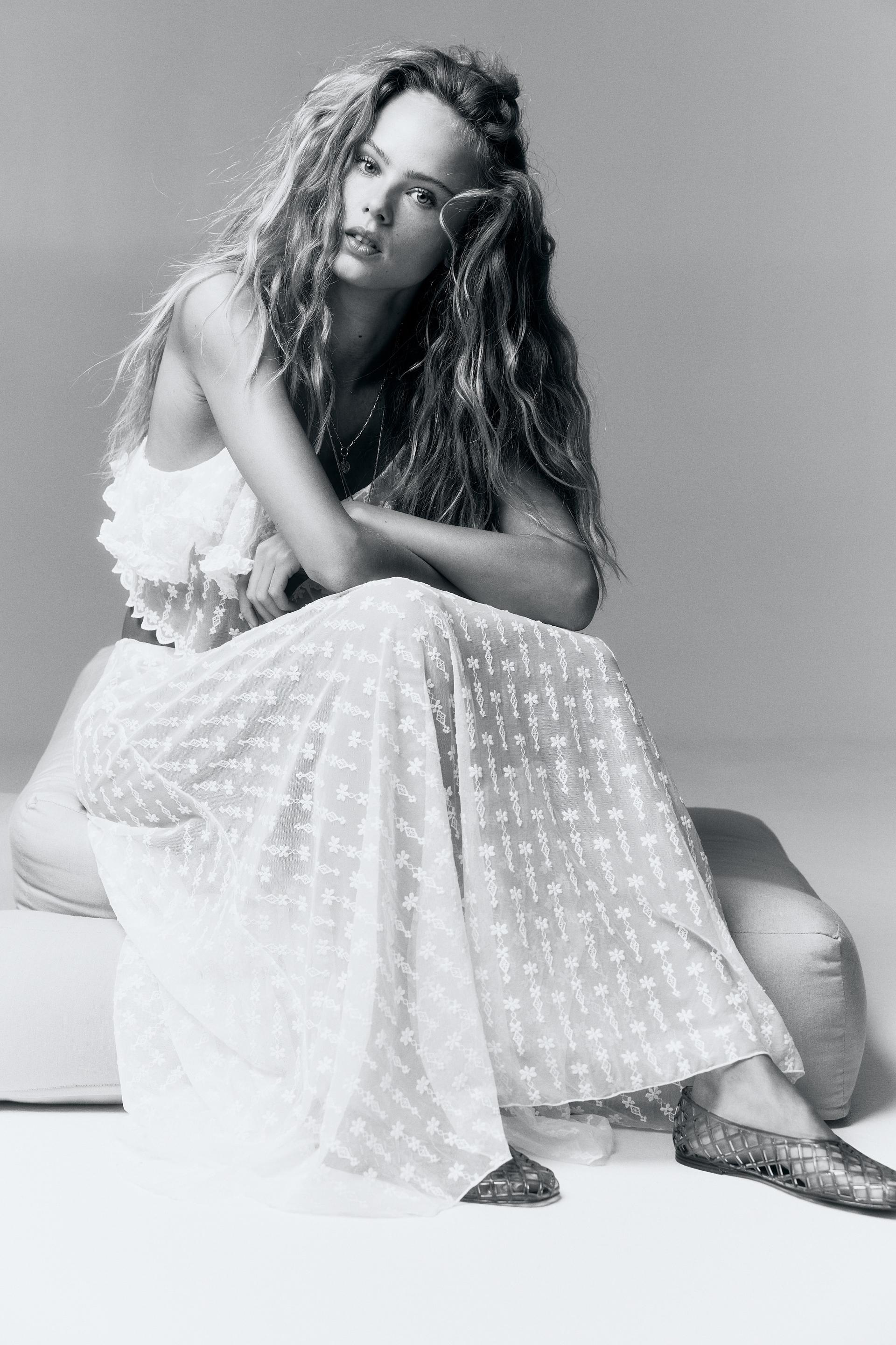 embroidered mesh skirt