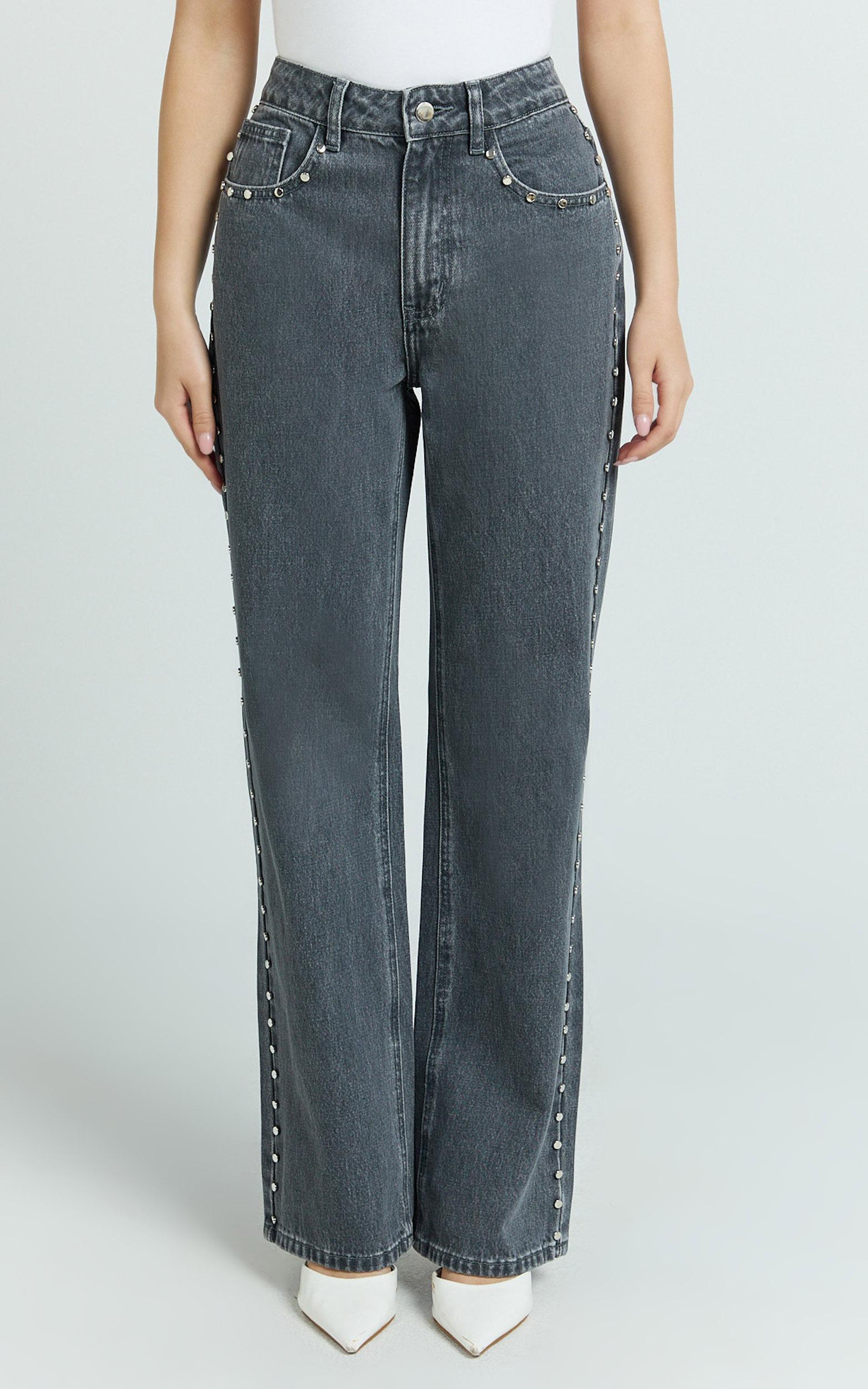 emmie jeans - mid rise straight leg stud detail denim jeans in dark grey