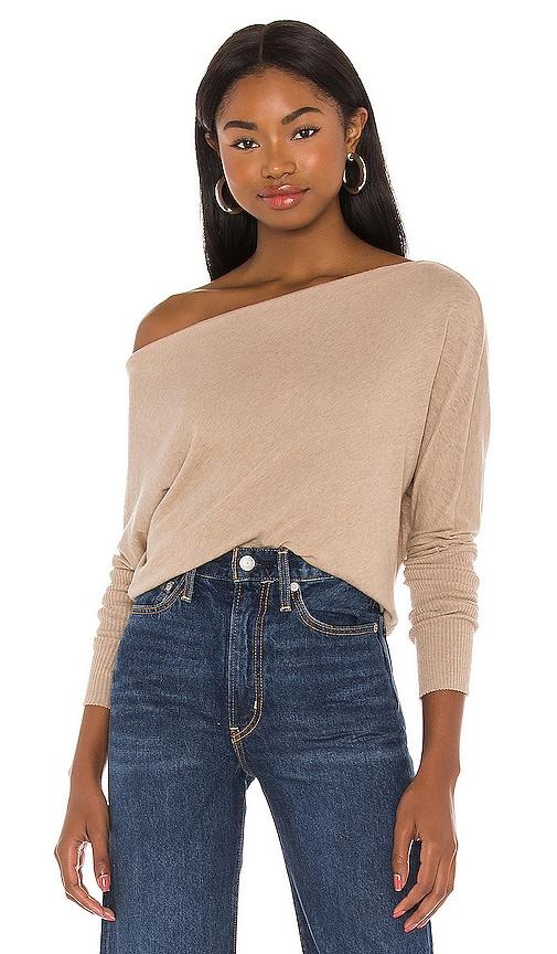 enza costa cashmere cuffed off shoulder long sleeve top in tan.