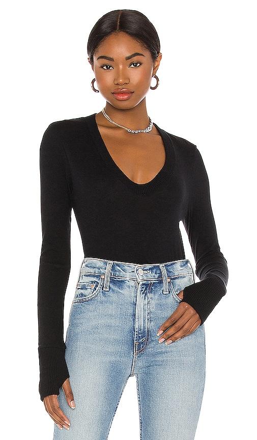 enza costa cashmere fitted v neck sweater in black.