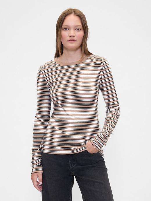 essential ribbed crewneck t-shirt