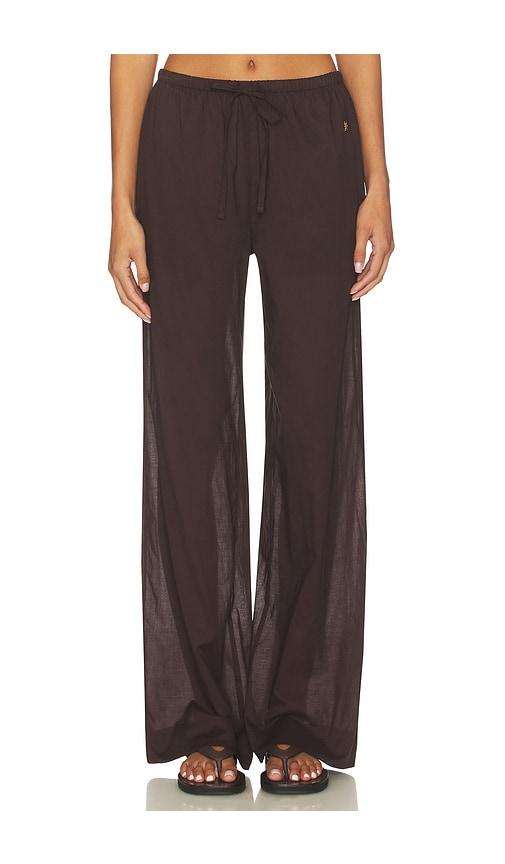 eterne brody pant in brown.