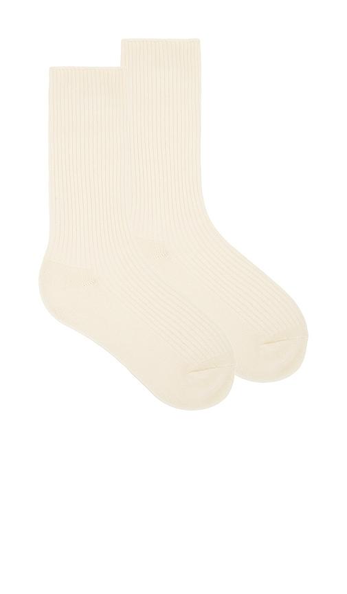 eterne classic rib socks in cream.