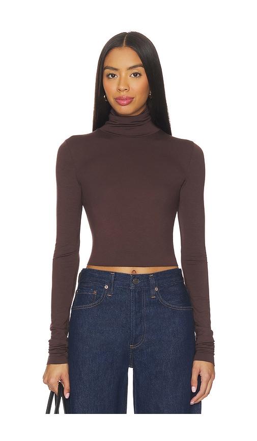 eterne cropped fitted turtleneck soft jersey top in brown.