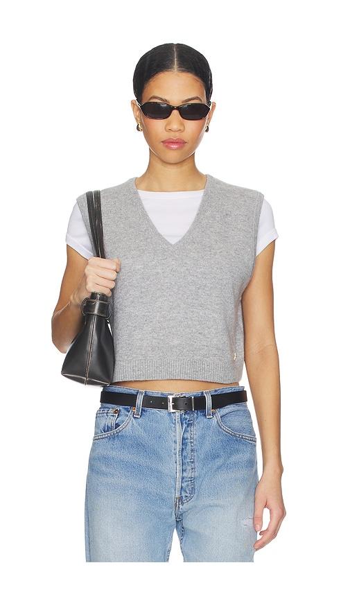 eterne leon vest in grey.