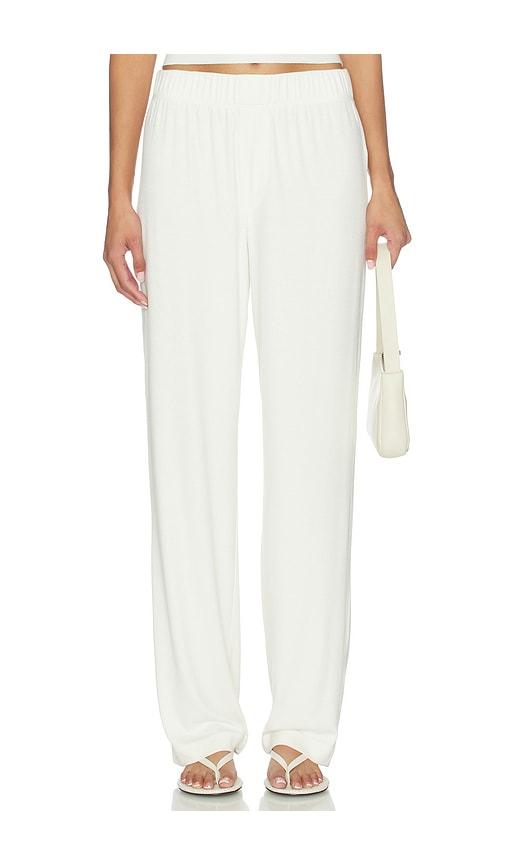 eterne lounge pant in cream.