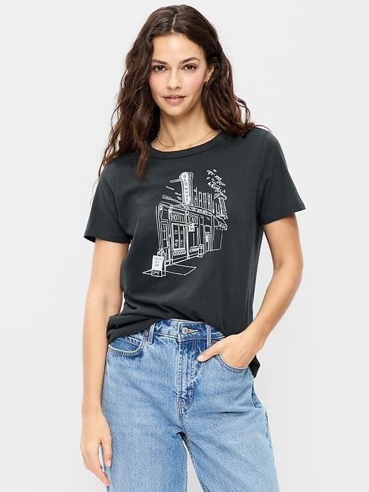 everywear logo graphic t-shirt