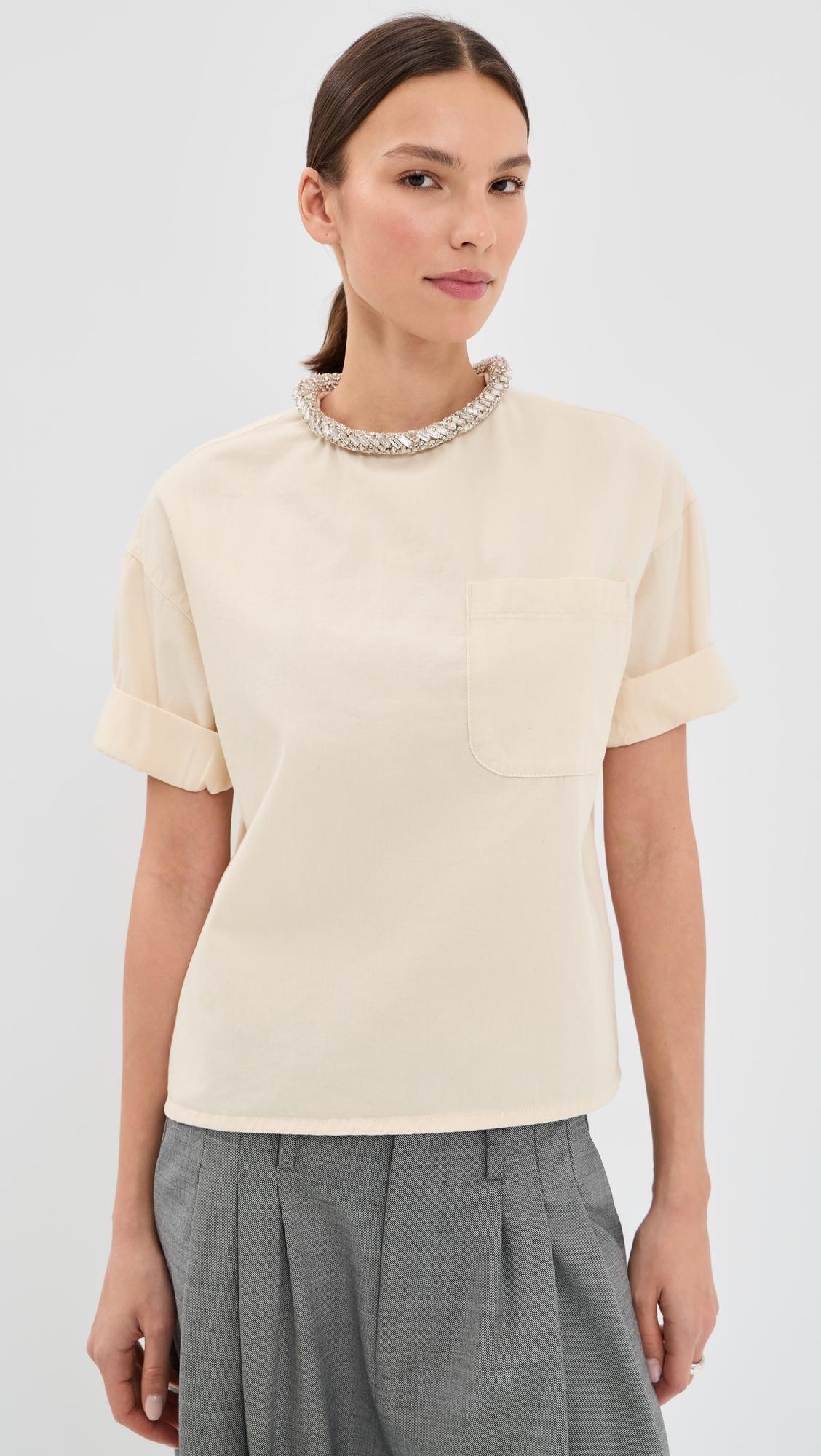 ex t with crystal collar