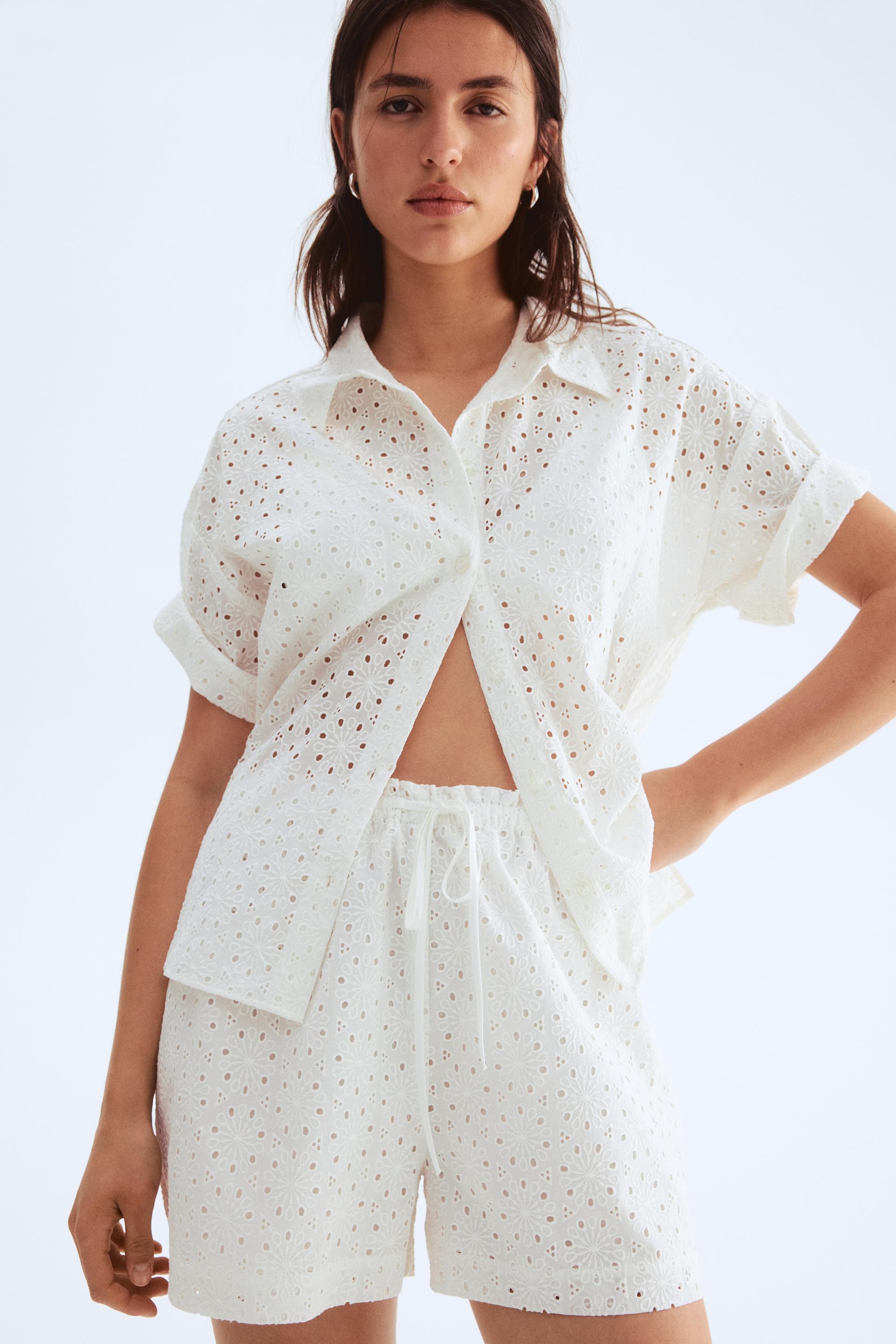 eyelet-embroidered shorts