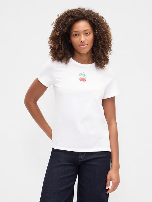 favorite graphic t-shirt